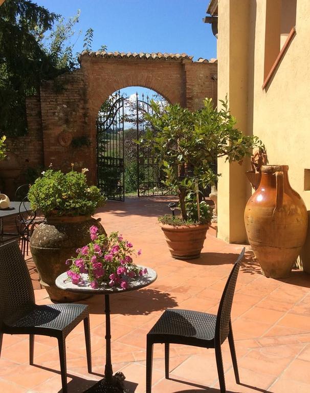 Il Colombaio, Siena -Appartamenti E Camere- Isola d'Arbia Exteriér fotografie
